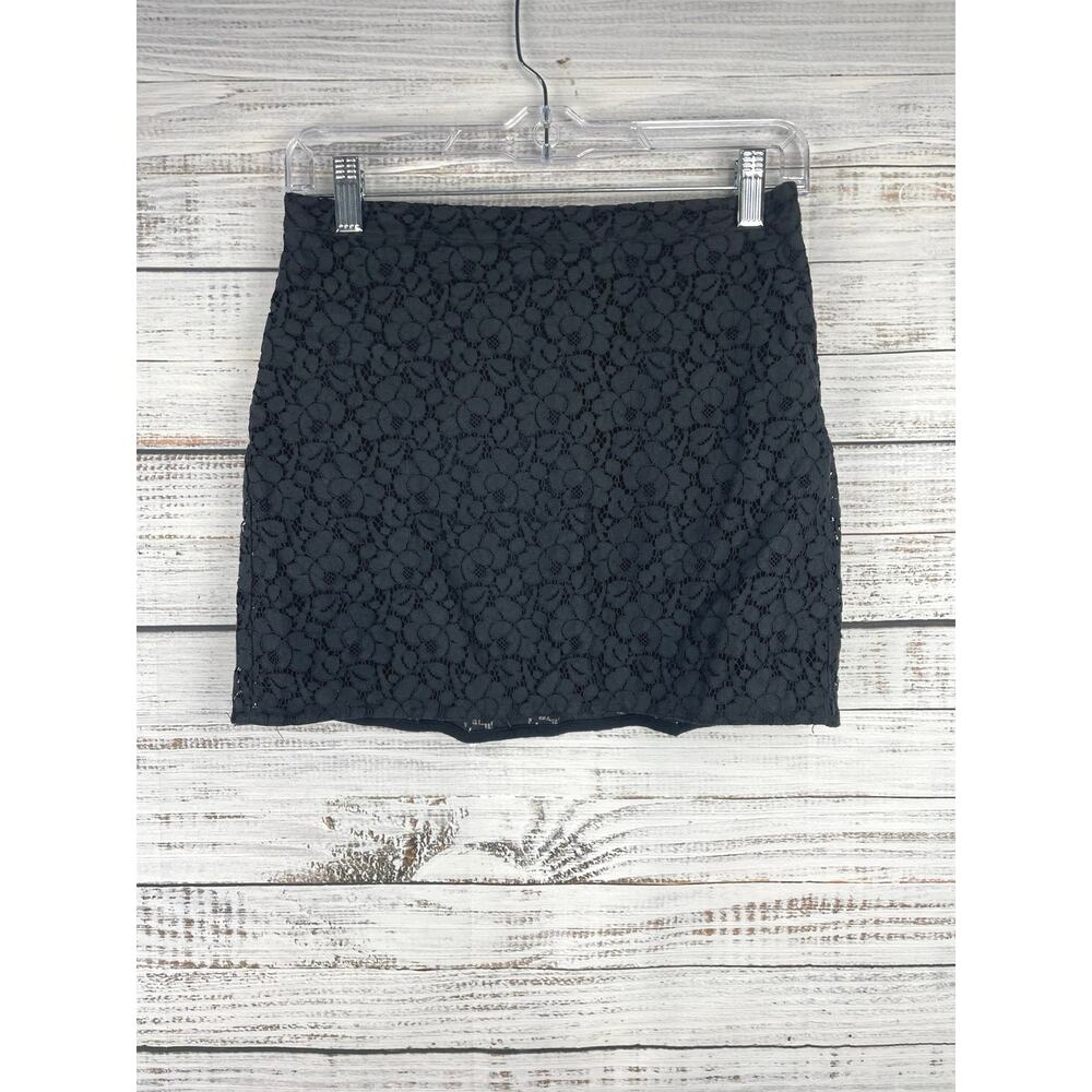 Talula Black Lace Mini Skirt Small Career Minimalist Bobo Fairy Dark Academia